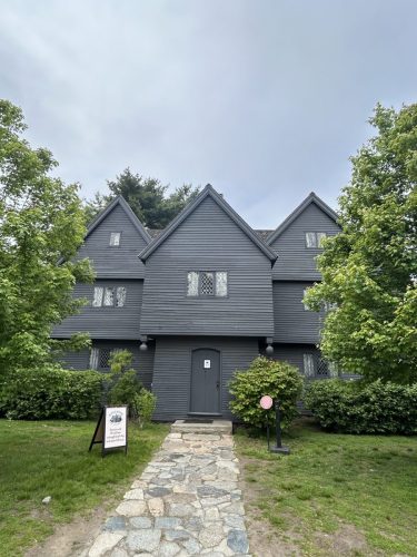 Wicked-Salem-Tours-Photography-4